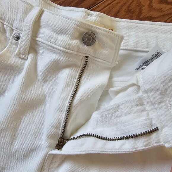 Levi’s White Mid Length Denim Shorts | Size 30 High Rise Cuffed Jean Shorts - Picture 3 of 5